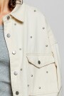 CHAQUETA CON TACHAS Natural