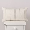 Almohadón Artesanal Tajy 30x50 cm - Pilar Crudo/Beige