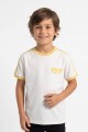 Remera m/c con vivos y estampa CRUDO