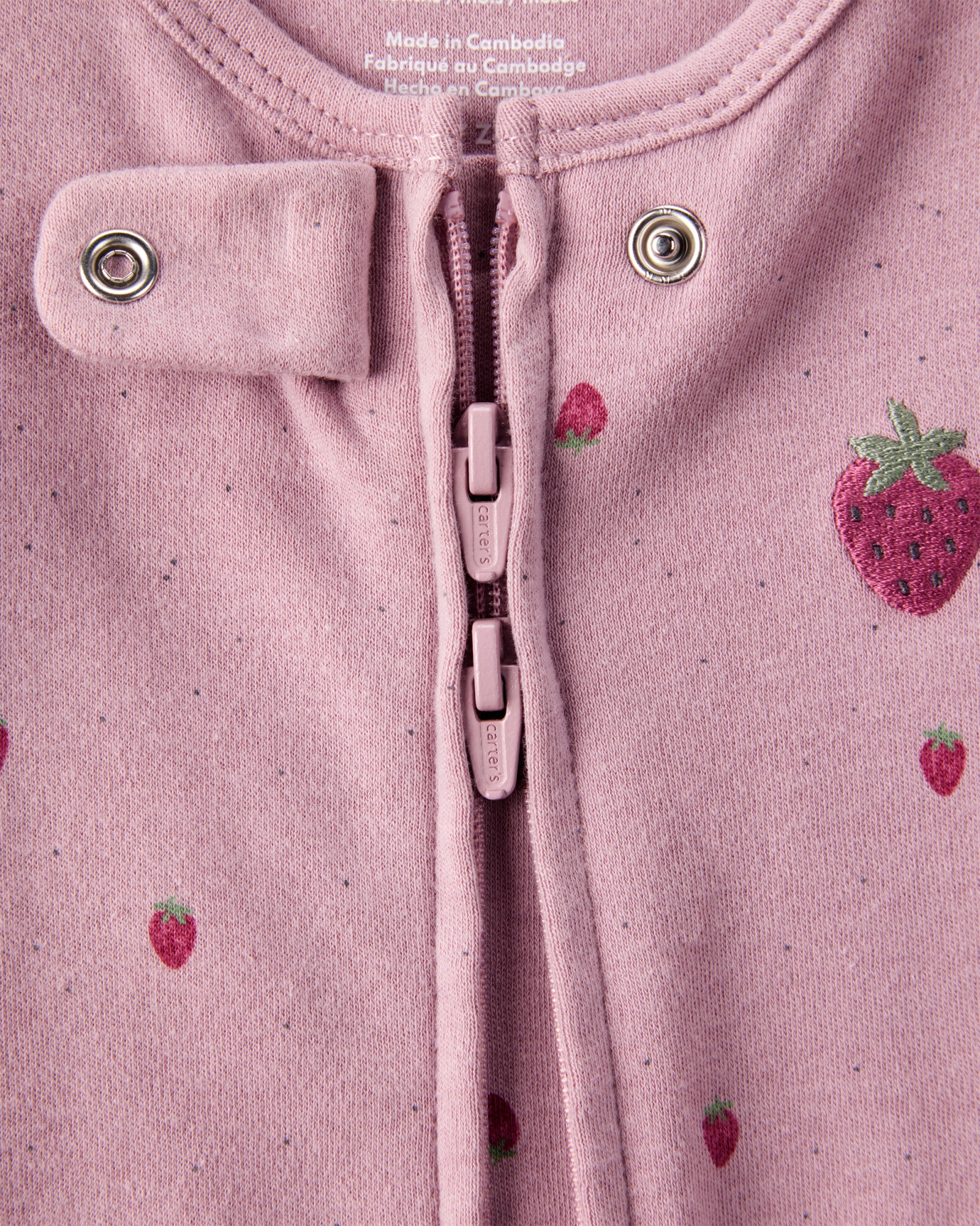 Pijama una pieza de algodón, con pie, diseño frutillas Sin color