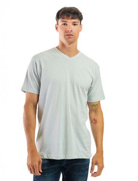 Remera Algodón Cuello V Gris Claro