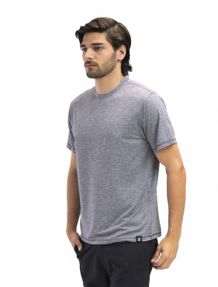 Remera Dry Fit Scandinavian Gris Oscuro