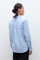 Camisa rayada oversized celeste