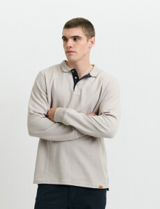 520912 REMERA HARRY Beige