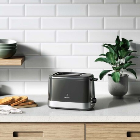 TOSTADORA ELECTROLUX 2-PANES 8 NIVELES ETS10