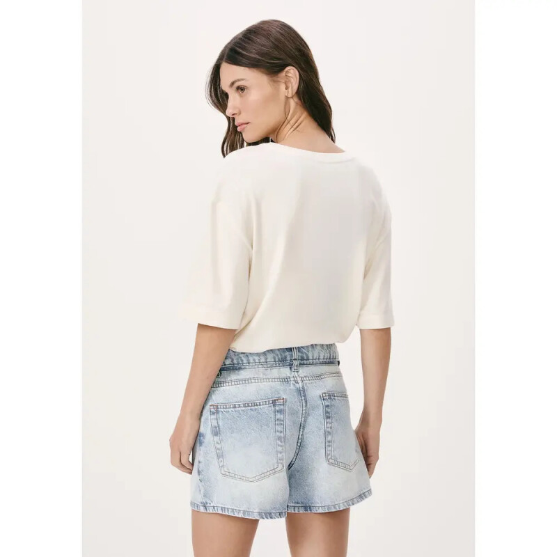 SHORTS FEM AZUL CLARO