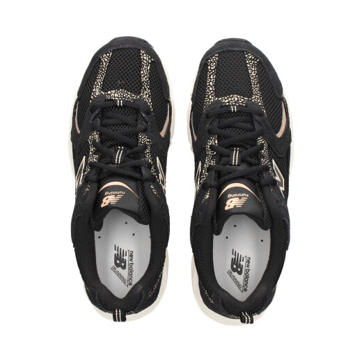 Championes New Balance 530 - Negro Championes New Balance 530 - Negro