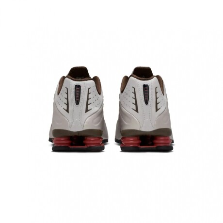 Championes Nike Shox R4 Black