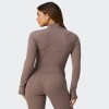 Campera Fabletics Perfect Storm Cropped Marrón