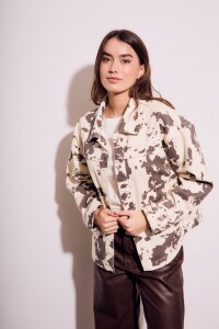 Campera Animal Print Vaca Marrón