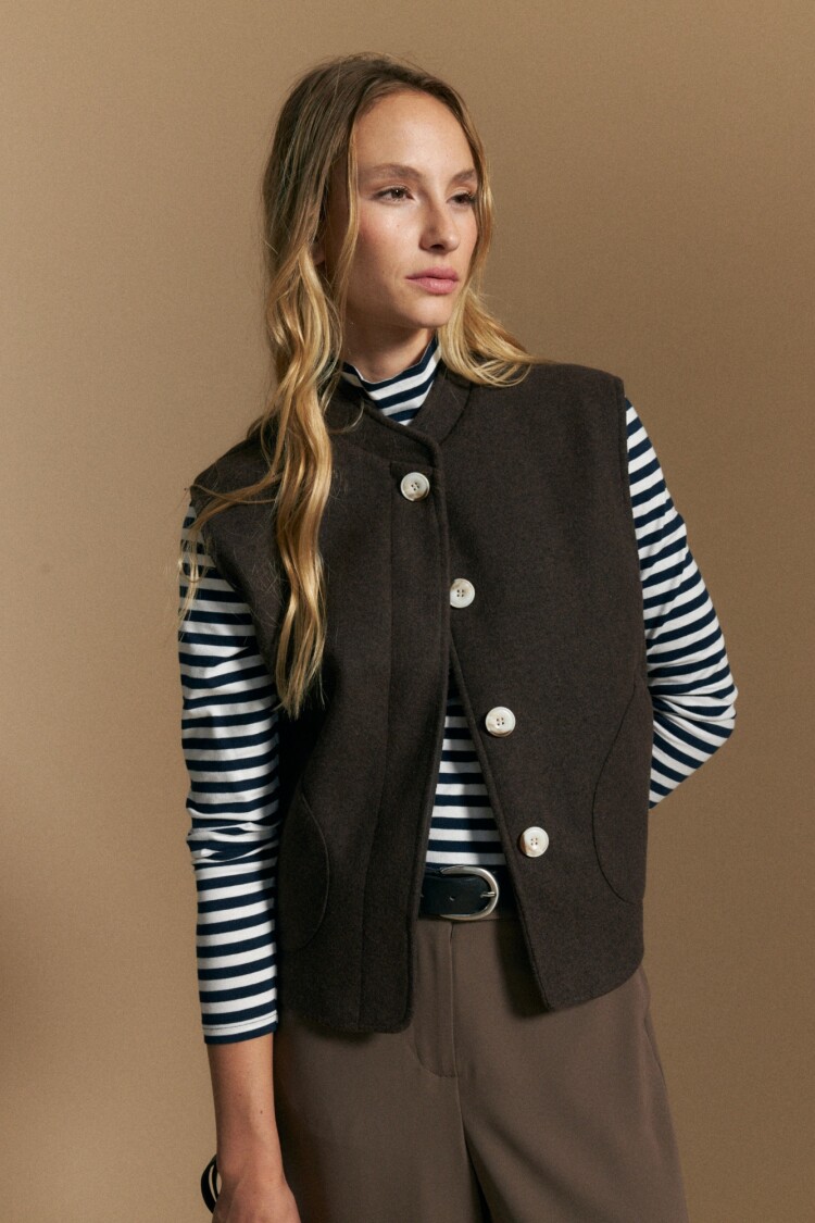 CHALECO CARMENE Chocolate