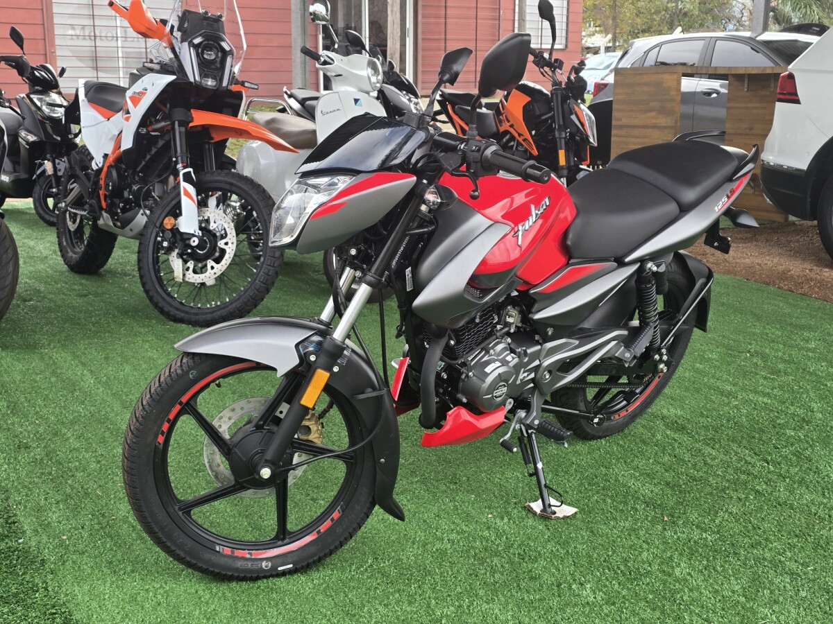 Bajaj Pulsar LS 125| Permuta / Financia Bajaj Pulsar LS 125| Permuta / Financia