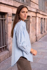 Camisa Rayada Azul