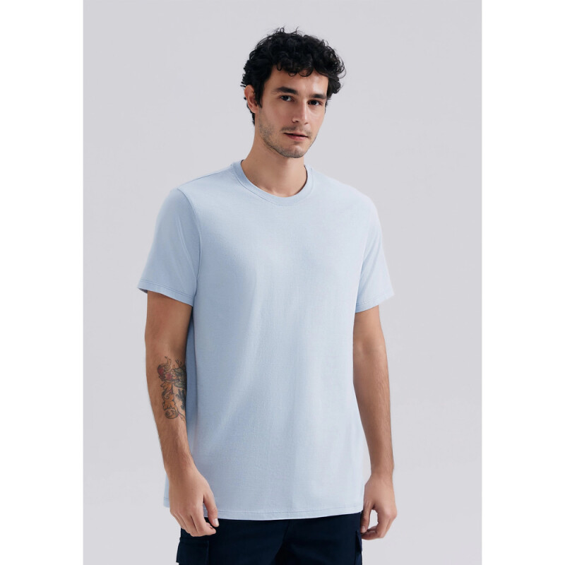 CAMISETA MM MASC AZUL CLARO