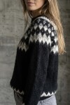 Sweater Arya Sweater Arya
