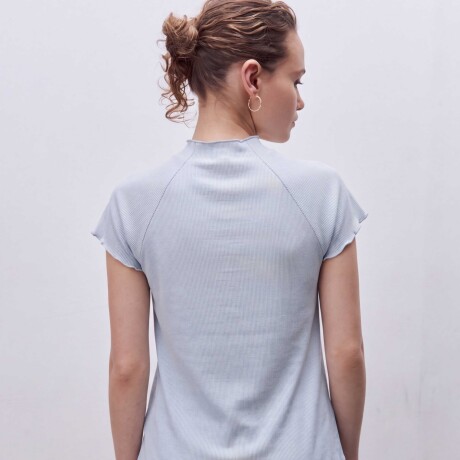 REMERA PILON Celeste