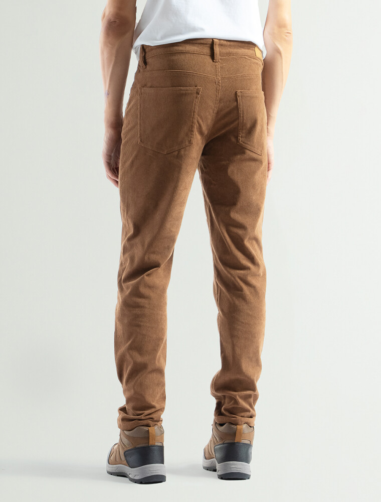Pantalon de Pana Clasico Velvet Largo 32 Camel