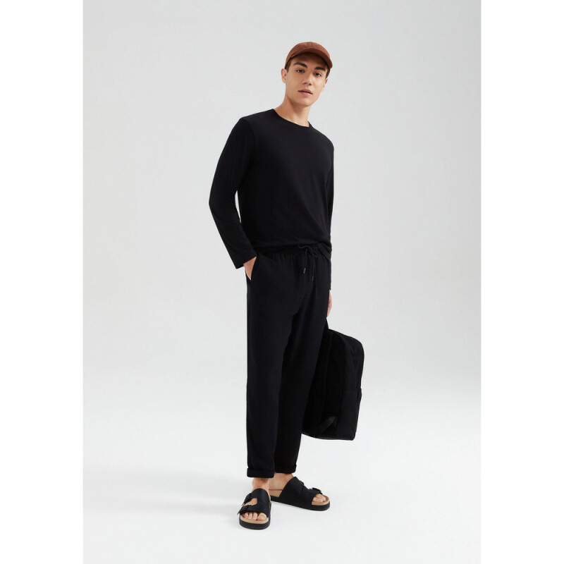 CAMISETA ML MASC PRETO ESCURO