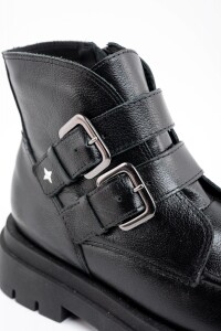 Bota Cuero Hebillas Negro