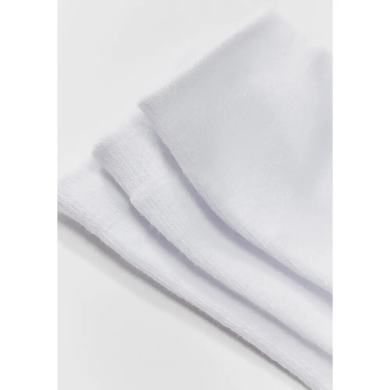 KIT COM 3 PARES MEIAS UNISSEX BRANCO