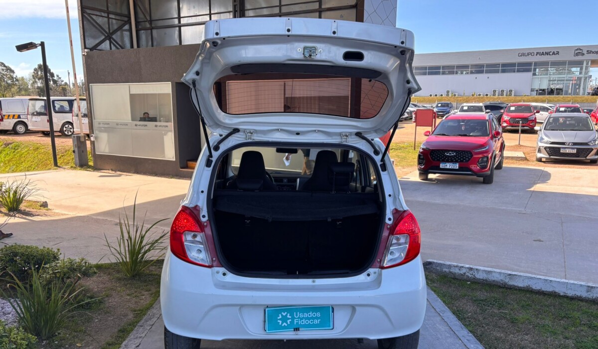 Suzuki Celerio 1.0 GL - 2020 Suzuki Celerio 1.0 GL - 2020