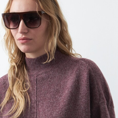 POLERA ISLAND Bordó Merlot