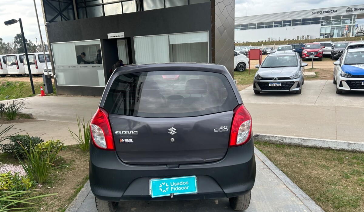 Suzuki Alto 800 GA - 2014 Suzuki Alto 800 GA - 2014