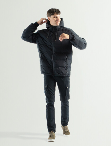Campera Nylon Capitoneada C/Capucha Jack Negro