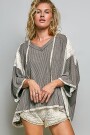 REMERA HOODIE Gris