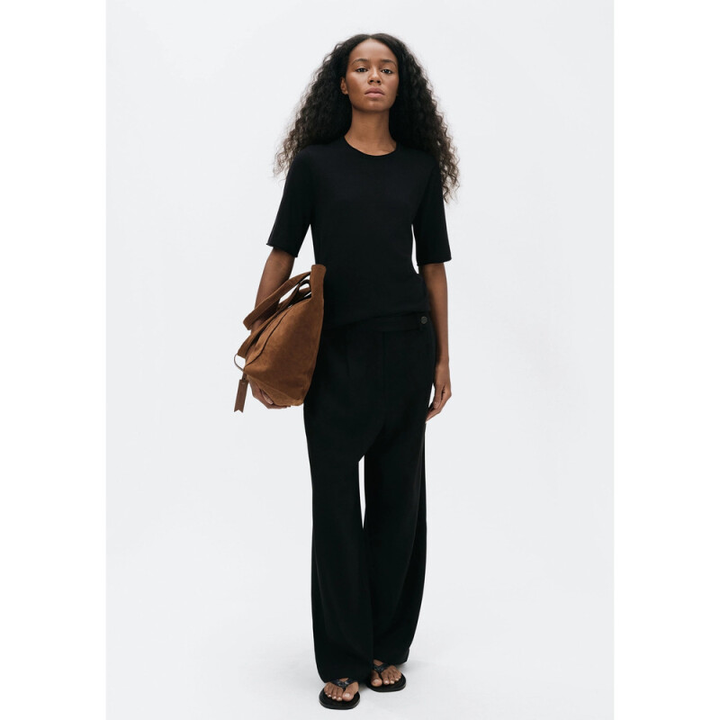 BLUSA FEM PRETO ESCURO