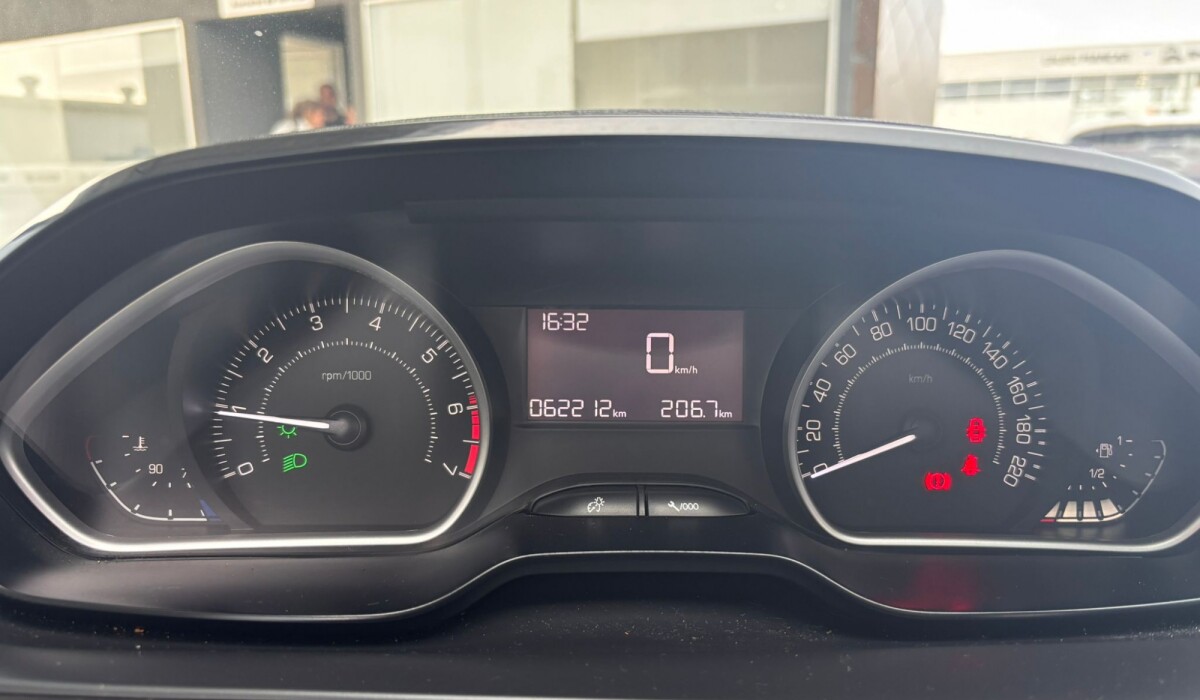 Peugeot 2008 1.6 Feline - 2019 Peugeot 2008 1.6 Feline - 2019