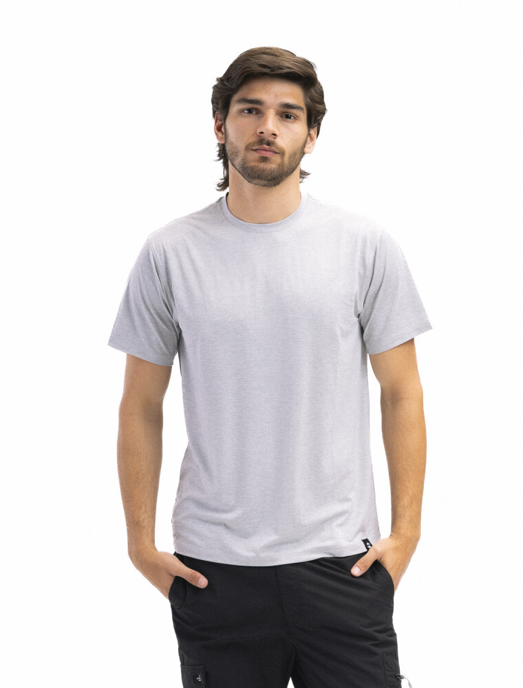 Remera Dry Fit Scandinavian Gris Claro