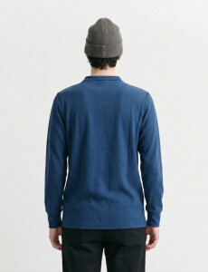 520913 REMERA HARRY Azul Piedra