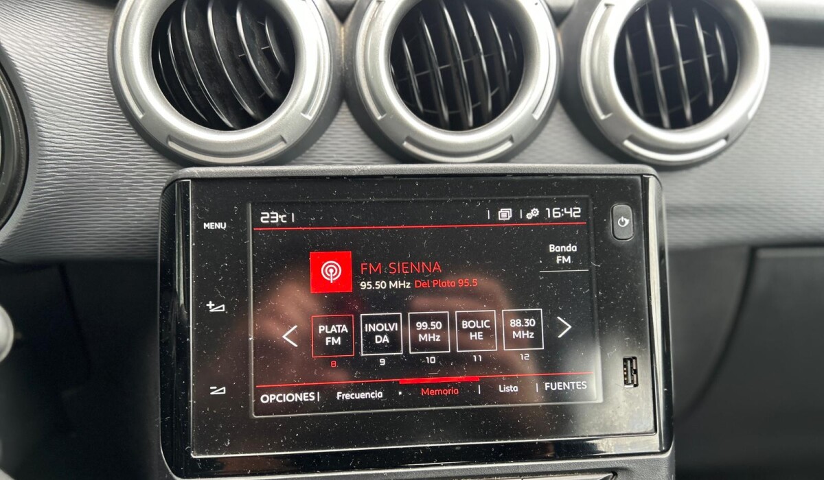 CITROEN C3 URBAN TRAIL 1.2 MT 2021 CITROEN C3 URBAN TRAIL 1.2 MT 2021