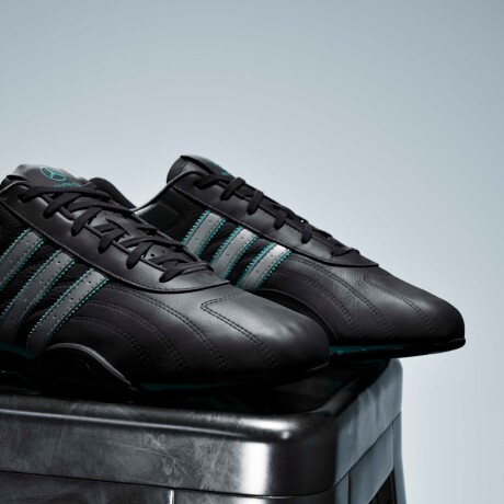 Championes adidas Adiracer Mercedes AMG petronas Black