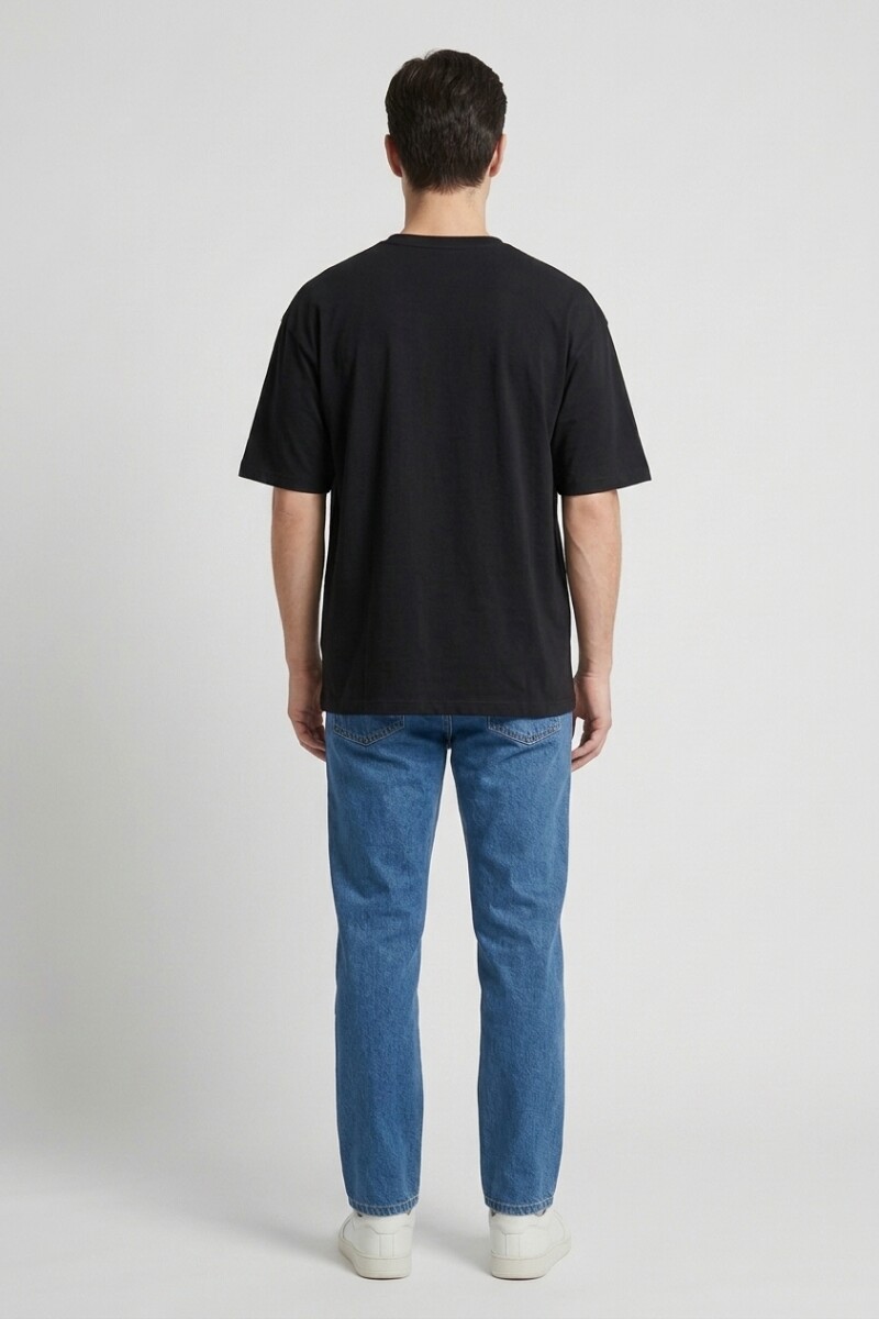 Remera m/c estampa universitaria NEGRO