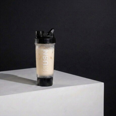 Shaker 650ml USN Color Negro