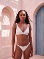 TOP HALTER MERI CON COPA REMOVIBLE BLANCO