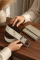 Set de Cinto y Billetera de Cuero Genuino Croco beige y dorado