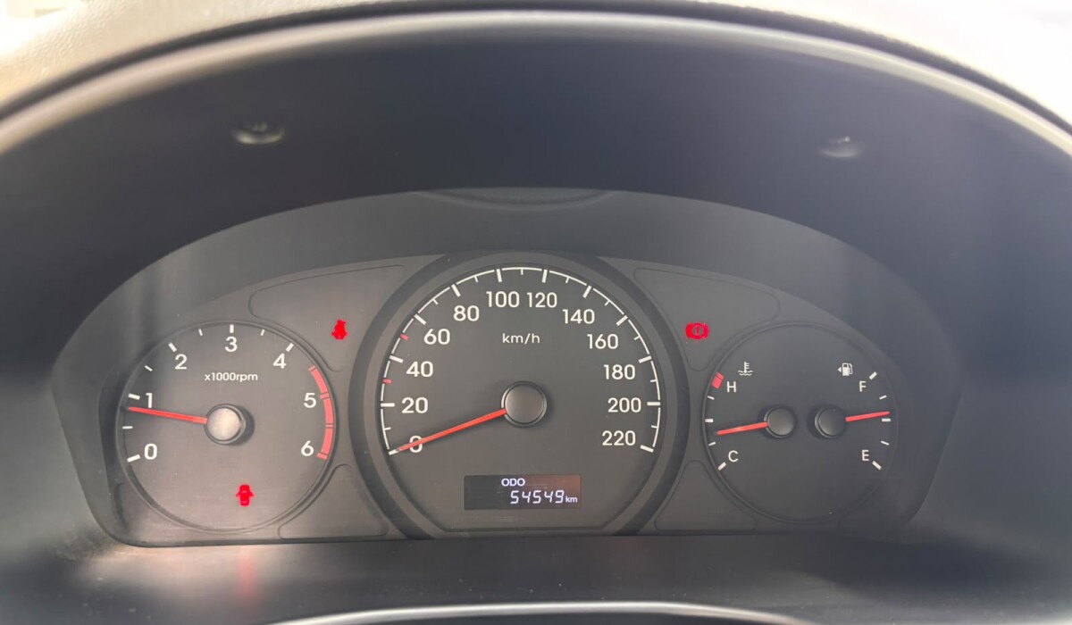 Hyundai H1 Minibus 9 Plz Diesel - 2020 Hyundai H1 Minibus 9 Plz Diesel - 2020