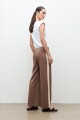 Pantalon contraste lateral topo