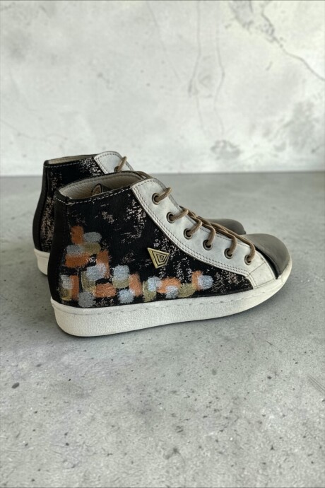 Bota Daria Negro Jaspeado Peltre Combinado Con Arte Bota Daria Negro Jaspeado Peltre Combinado Con Arte