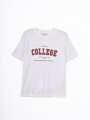 REMERA DENA COLLEGE VARIANTE 1