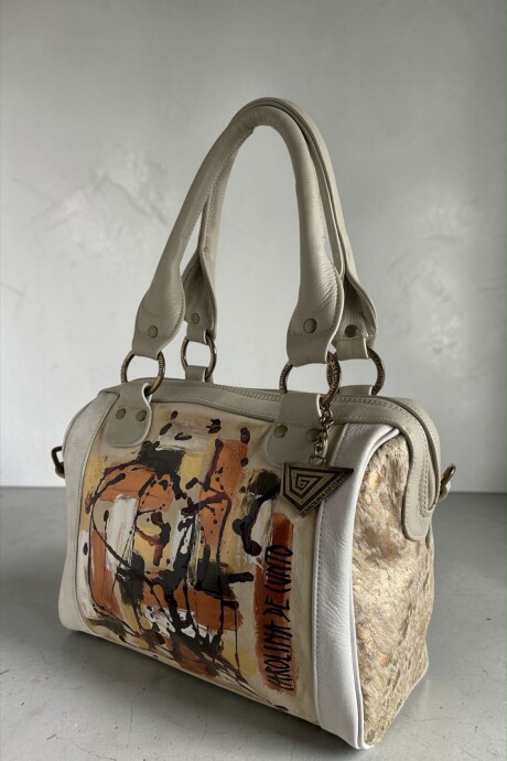 Bolso Kanda Off White Con Pelo Y Arte Pintado A Mano Bolso Kanda Off White Con Pelo Y Arte Pintado A Mano
