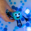 Glo Pals Set personaje + 2 cubos iluminados Azul
