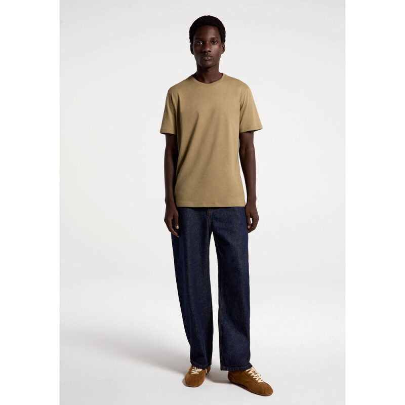 CAMISETA MM MASC OLIVA ESCURO