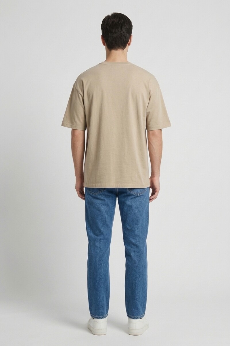 Remera m/c estampa universitaria KHAKI