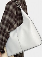 Bolso Liso Estilo Hobo gris