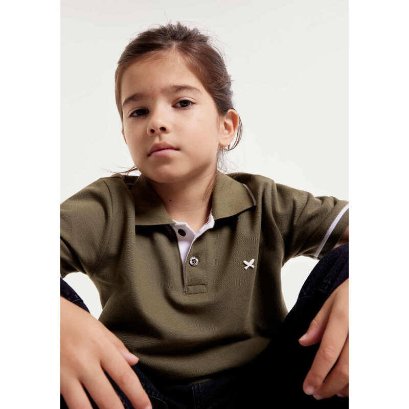CAMISA POLO MM MASC OLIVA MEDIO