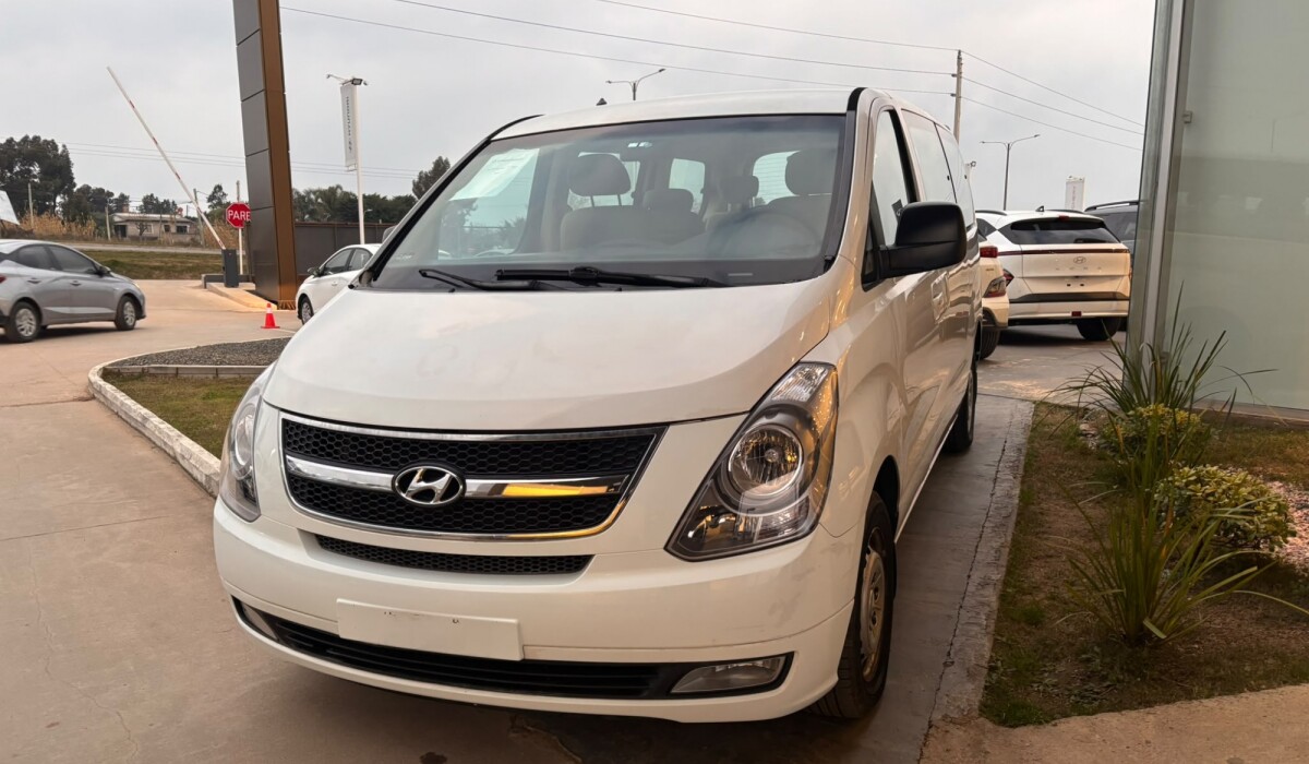 Hyundai H1 Nafta Mbus - 2014 Hyundai H1 Nafta Mbus - 2014